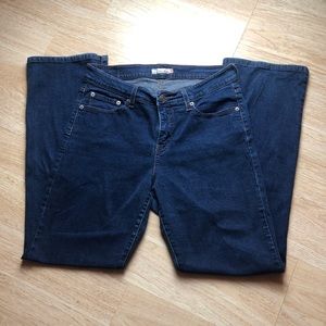 Levi’s 512 Perfectly Shaping Bootcut Jeans